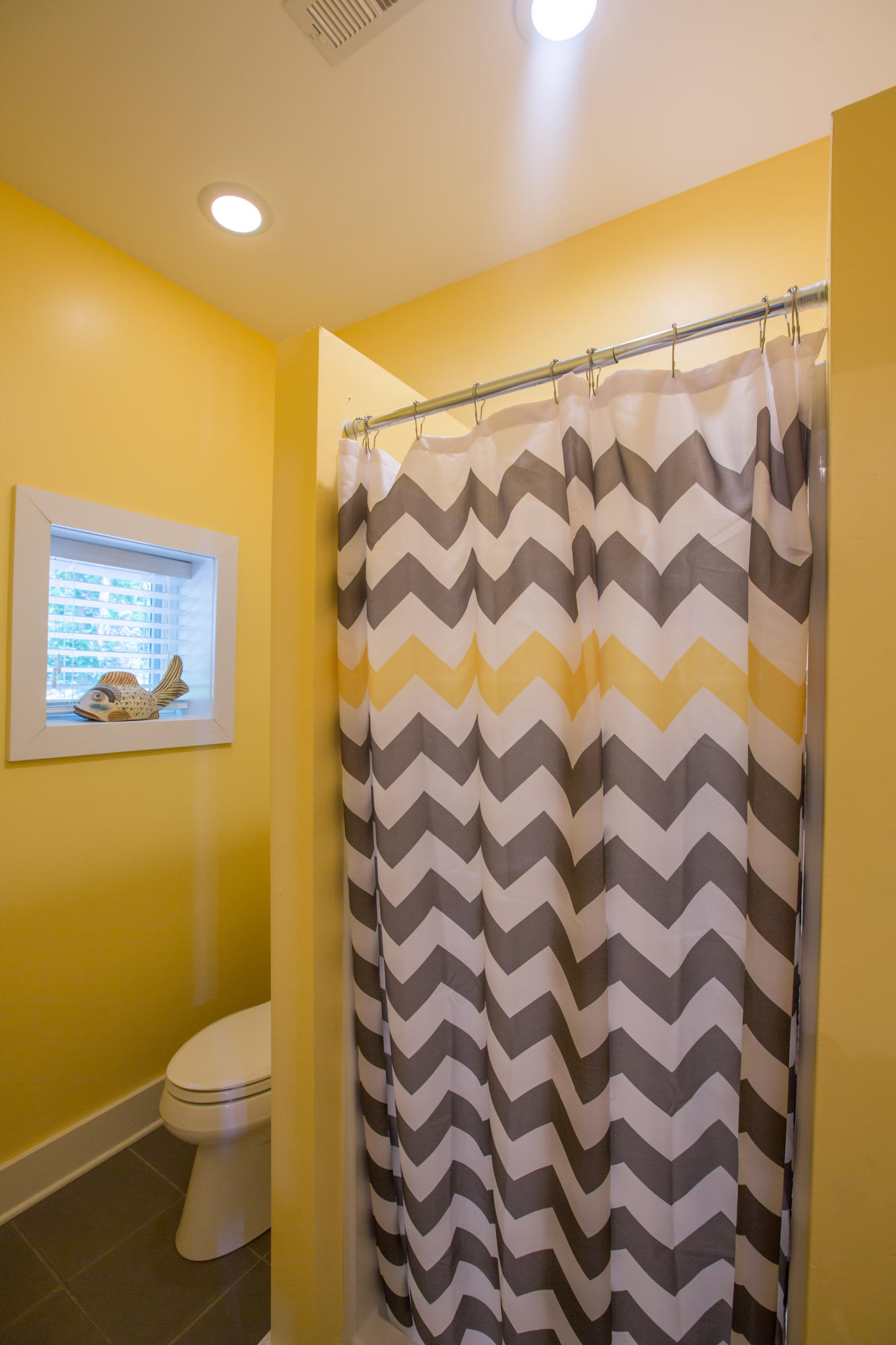 1777 Whiteoak Road Chattanooga, TN 37415 - Photo 15 of 37 1777 White Oak Road-6568