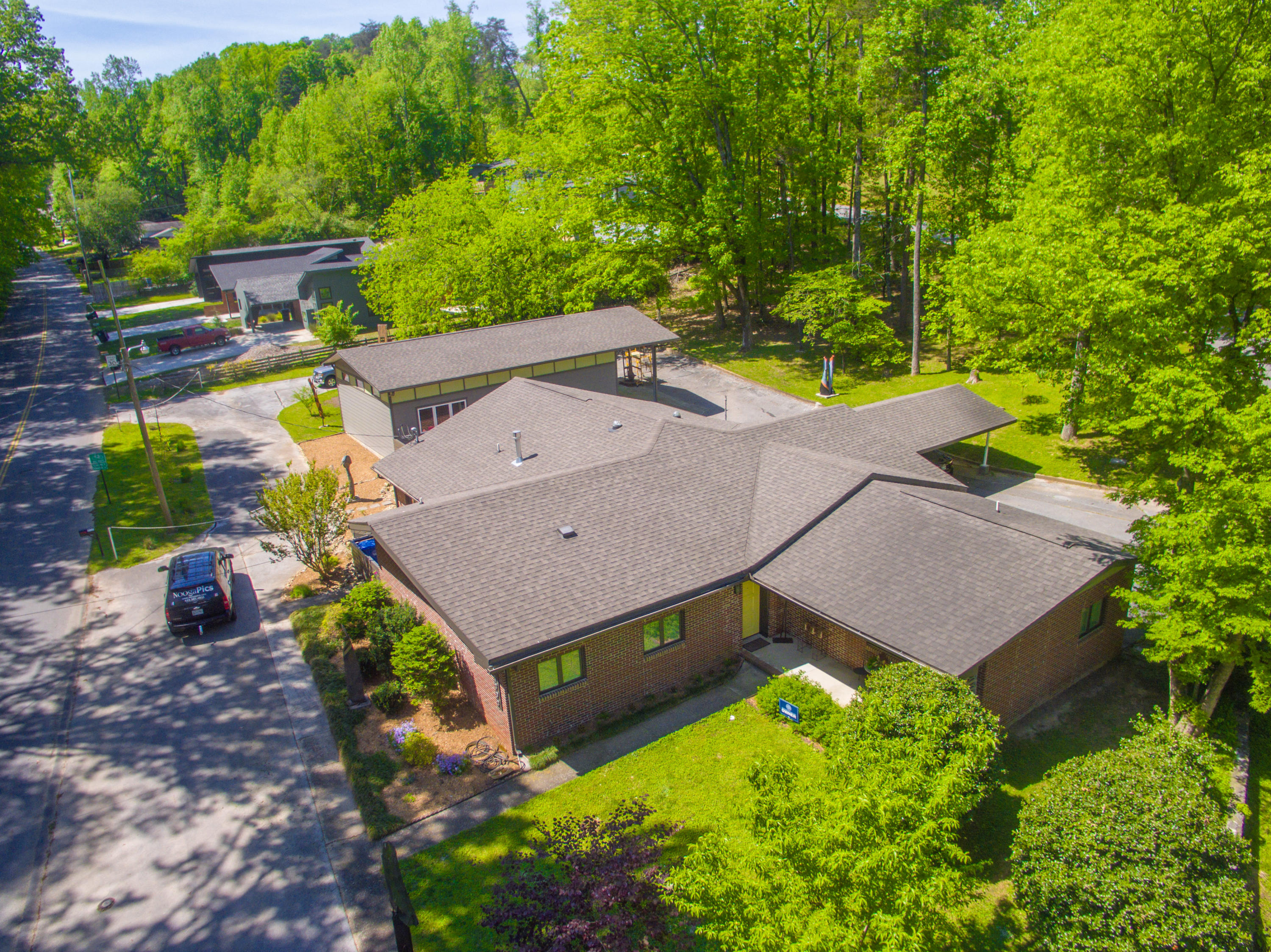 1777 Whiteoak Road Chattanooga, TN 37415 - Photo 37 of 37 1777 White Oak Road-Drone-0038