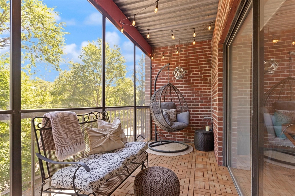 3 Summit Drive, Unit 17 Reading, MA 01867 - Photo 15 of 19