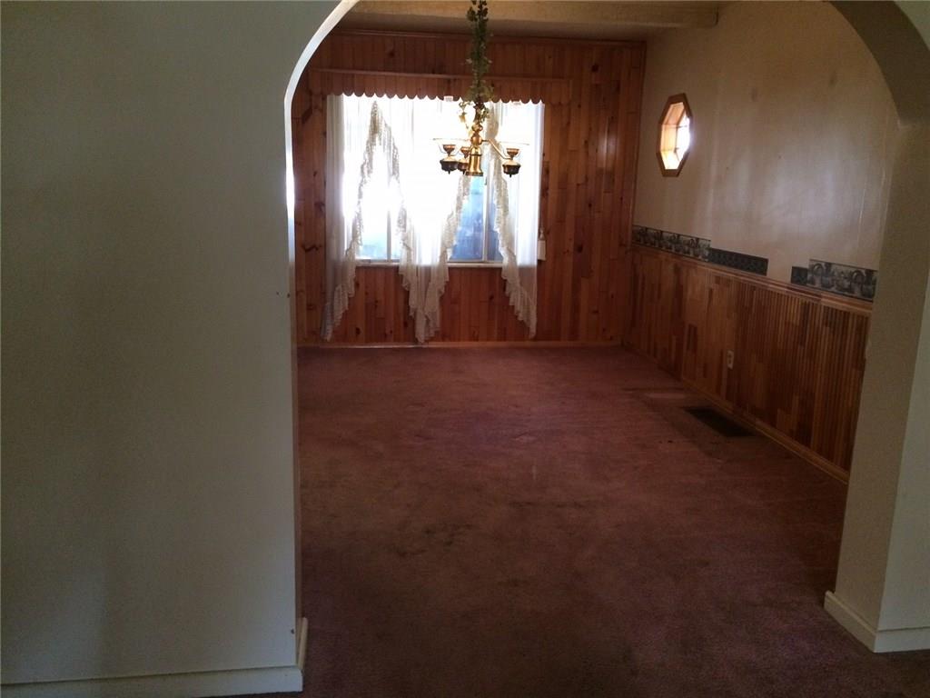 553 Pennsylvania Avenue Rochester, PA 15074 - Photo 2 of 9 Gallery Image 2