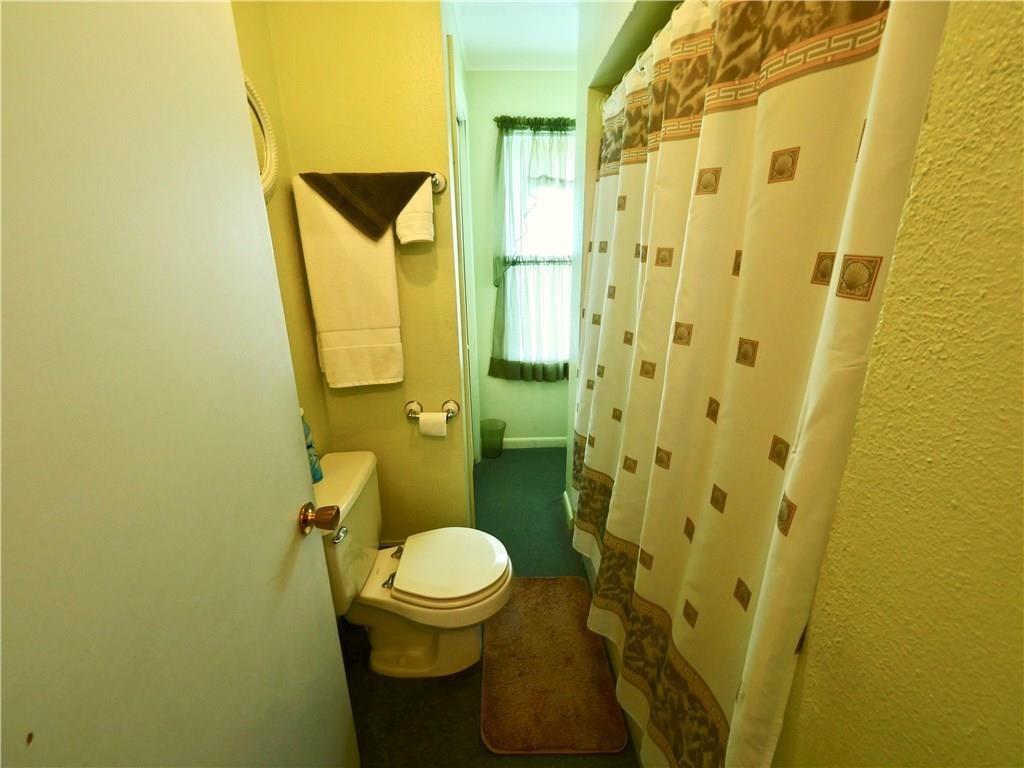 219 Pinchtown Road Pittsburgh, PA 15236 - Photo 8 of 25 Clean with No work needed here.