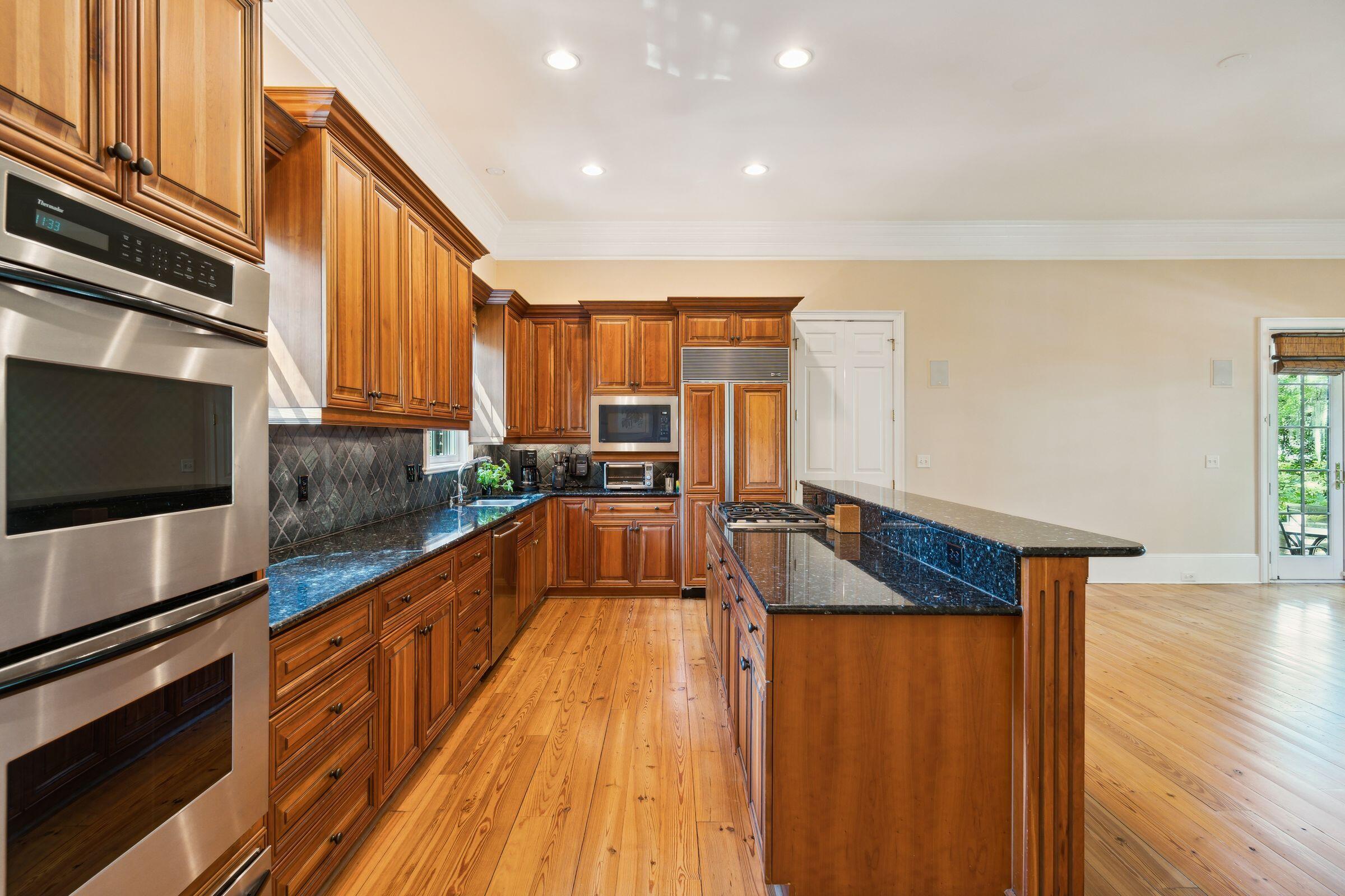 747 Navigators Run Mount Pleasant, SC 29464 - Photo 18 of 72 747NavigatorsRun-KeenEyeMarketing-017