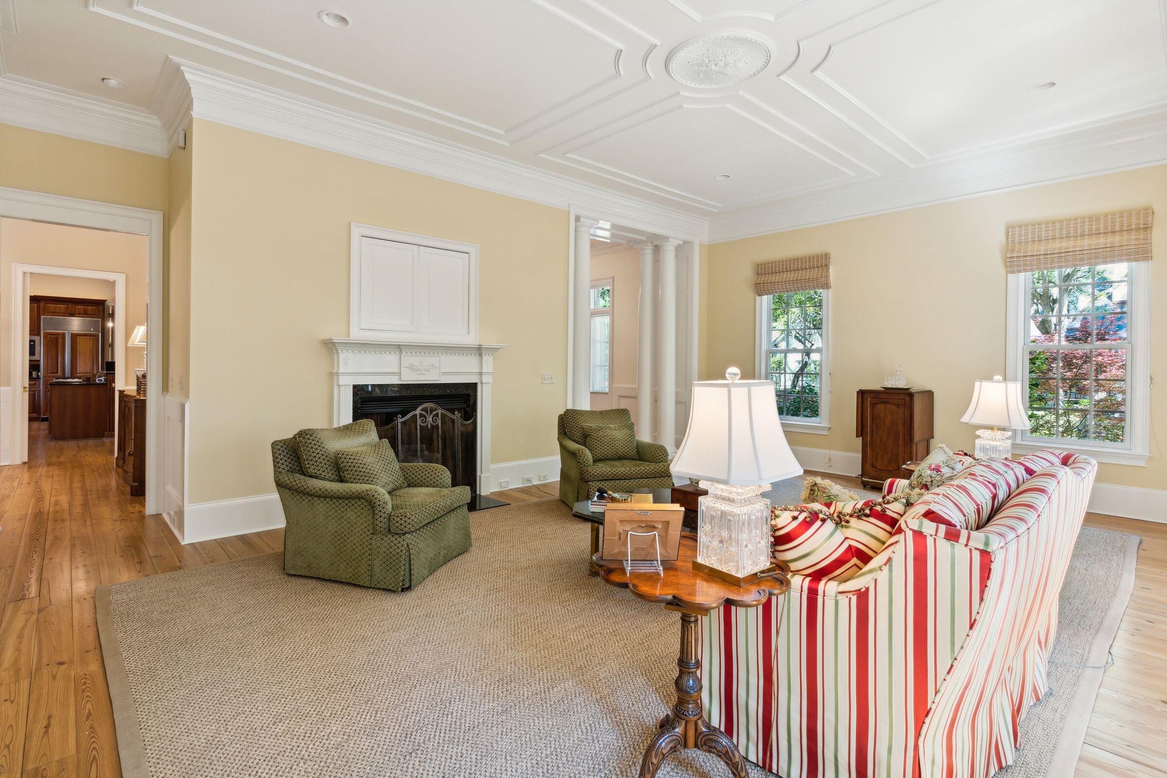 747 Navigators Run Mount Pleasant, SC 29464 - Photo 23 of 72 747NavigatorsRun-KeenEyeMarketing-027