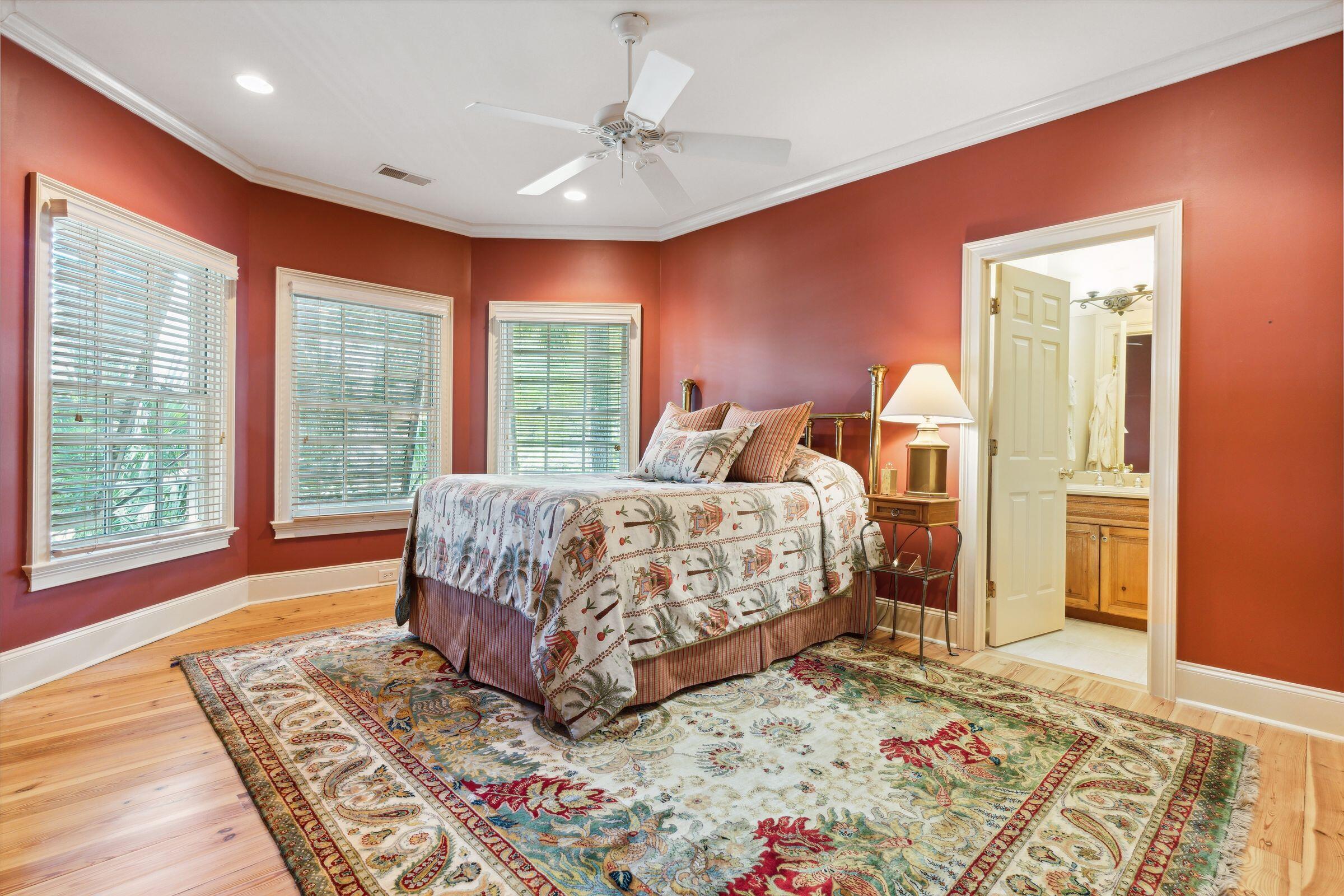 747 Navigators Run Mount Pleasant, SC 29464 - Photo 55 of 72 747NavigatorsRun-KeenEyeMarketing-065