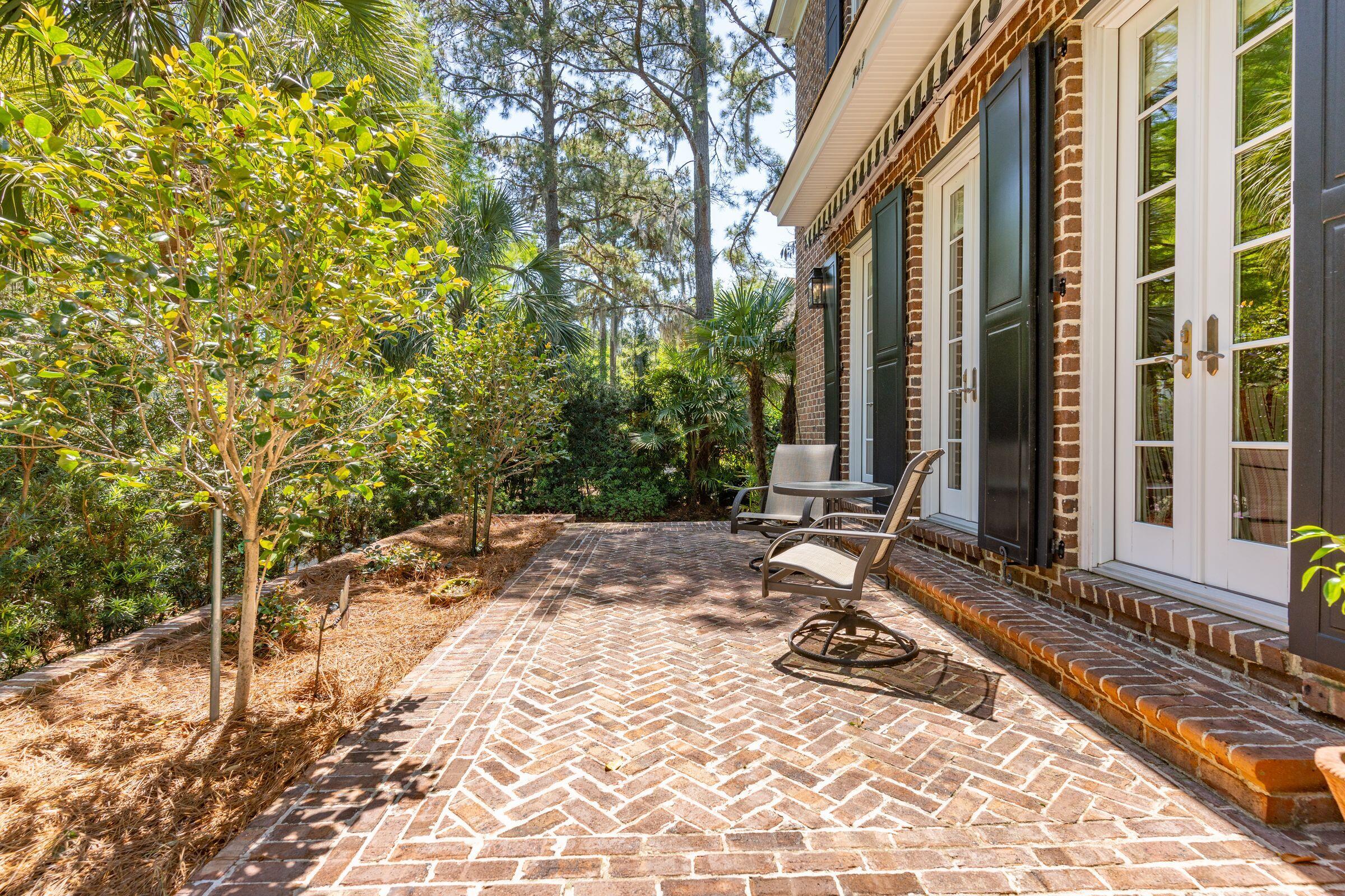 747 Navigators Run Mount Pleasant, SC 29464 - Photo 60 of 72 747NavigatorsRun-KeenEyeMarketing-023