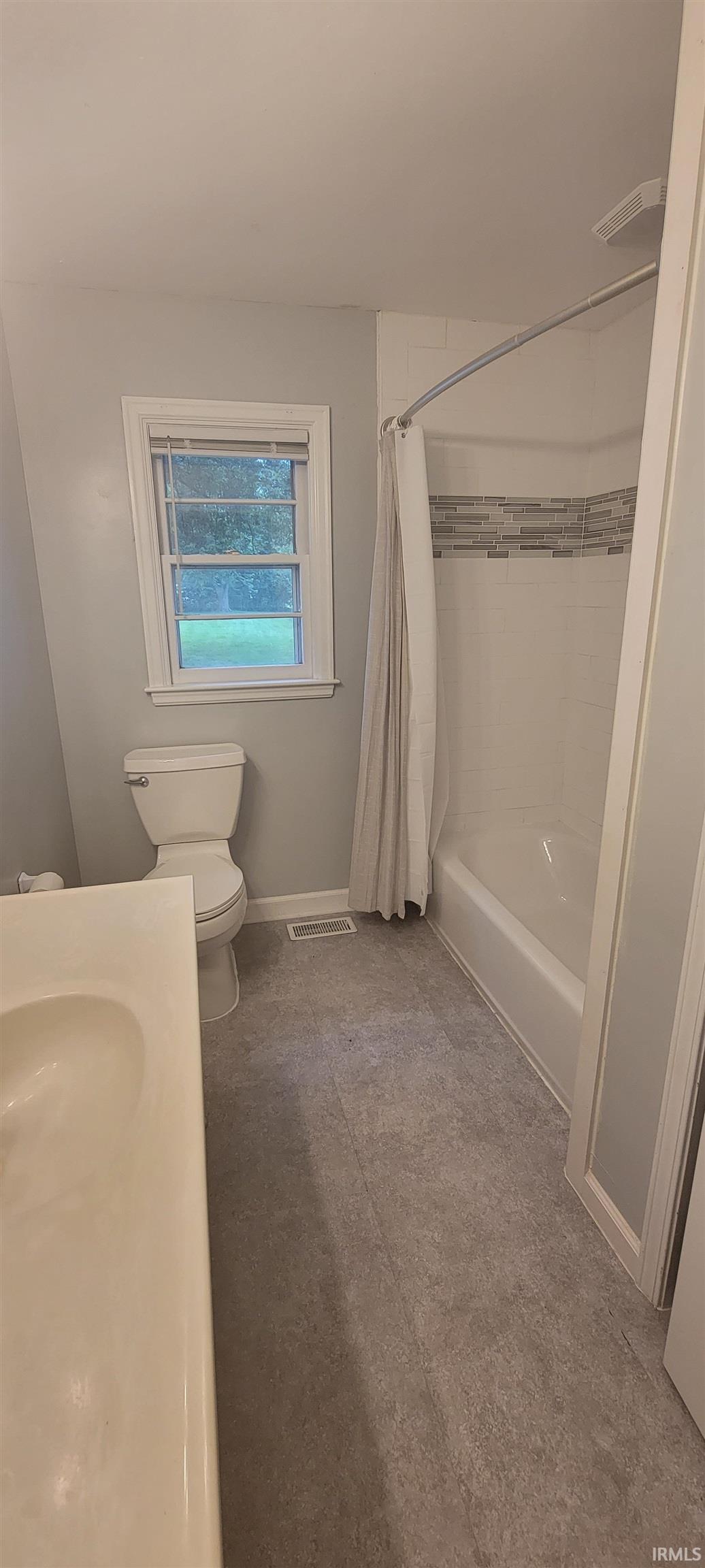 2411 Reed Road Fort Wayne, IN 46815 - Photo 13 of 31 Gallery Image 13
