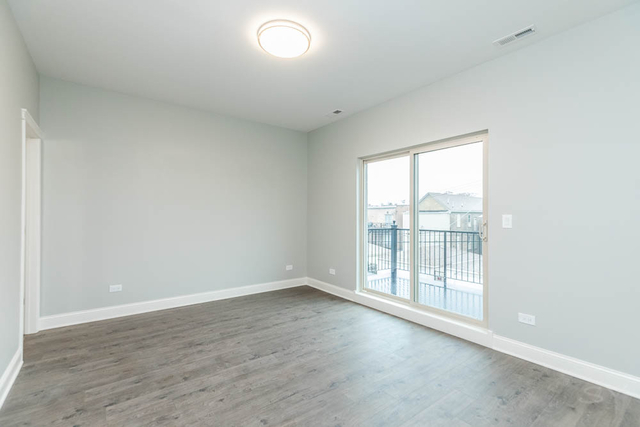 2258 West Cullerton Street, Unit 2 Chicago, IL 60608 - Photo 13 of 19