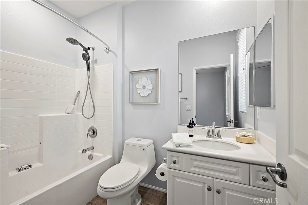 23 Aliso Ridge Loop Mission Viejo, CA 92691 - Photo 55 of 65 secondary en-suite bathroom