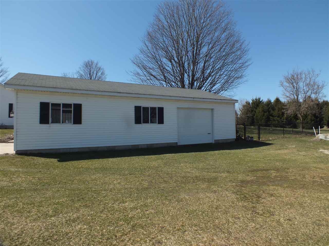 1933 Tyler Road Southeast Kalkaska, MI 49646 - Photo 32 of 40 1814541-31.JPG