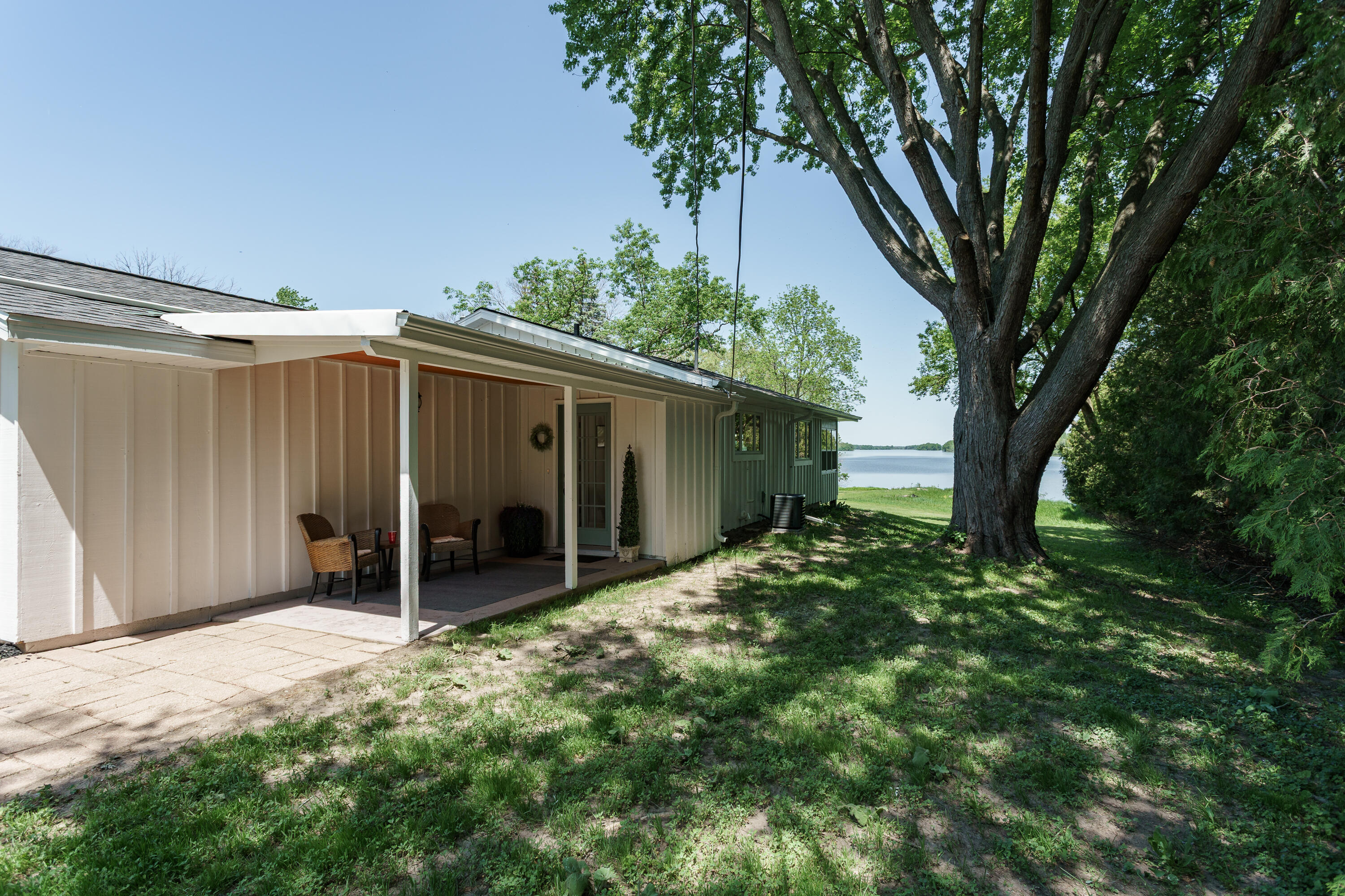 W4428 East Lakeview Road Hustisford, WI 53034 - Photo 4 of 64 4