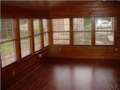 10260 West Lake Road Milton, FL 32583 - Photo 7 of 11 Gallery Image 7