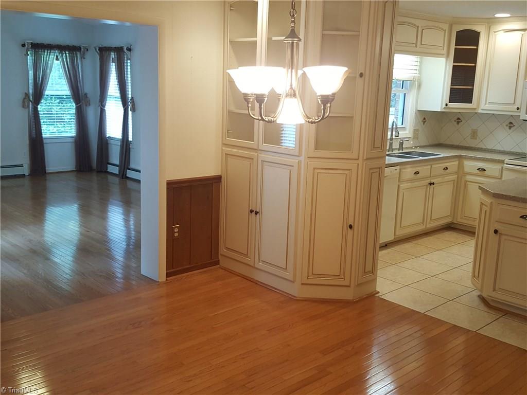 6902 Tulane Drive High Point, NC 27263 - Photo 16 of 30 Gallery Image 16