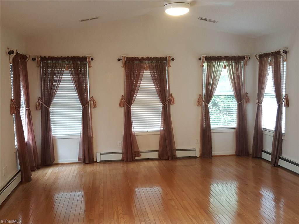 6902 Tulane Drive High Point, NC 27263 - Photo 17 of 30 Gallery Image 17