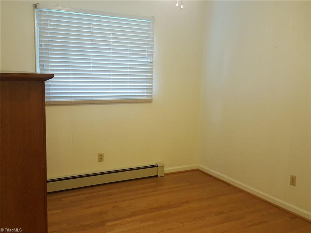 6902 Tulane Drive High Point, NC 27263 - Photo 19 of 30 Gallery Image 19