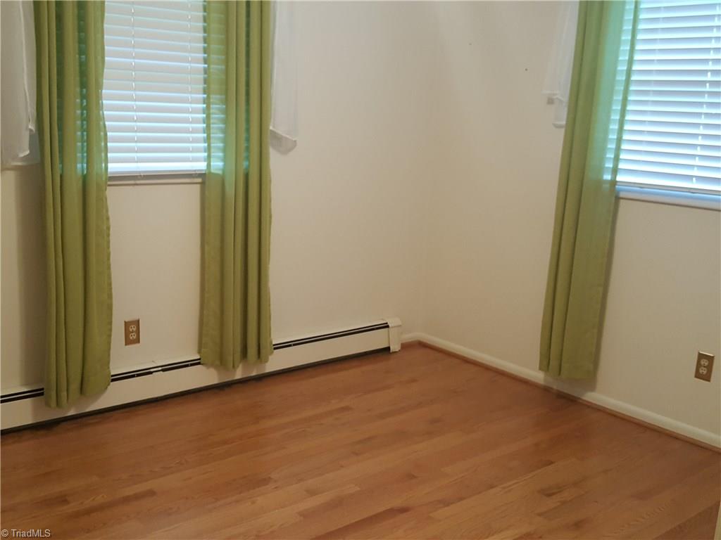 6902 Tulane Drive High Point, NC 27263 - Photo 22 of 30 Gallery Image 22