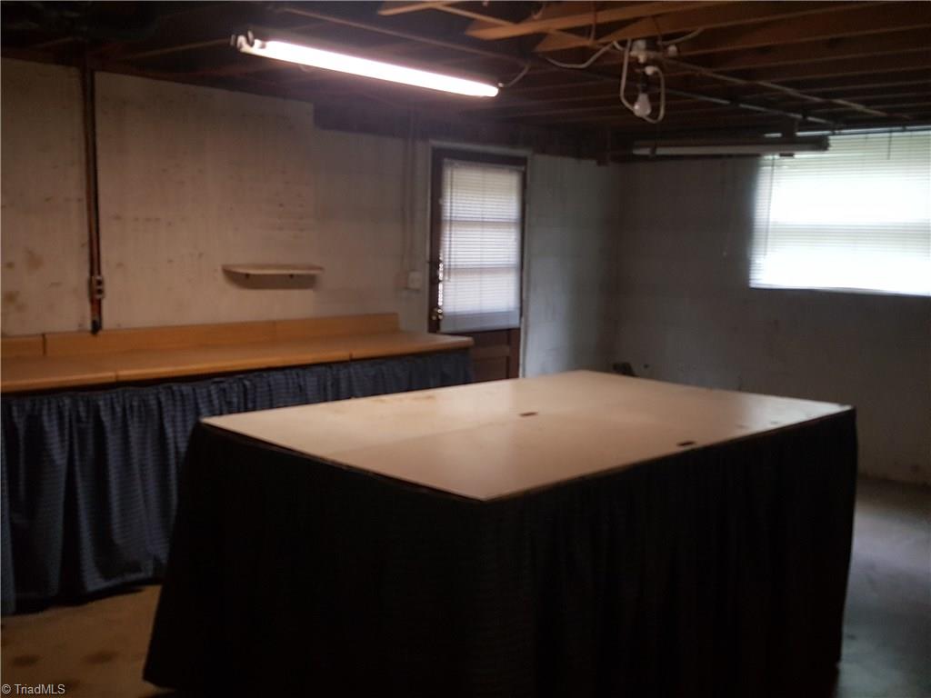 6902 Tulane Drive High Point, NC 27263 - Photo 25 of 30 Gallery Image 25