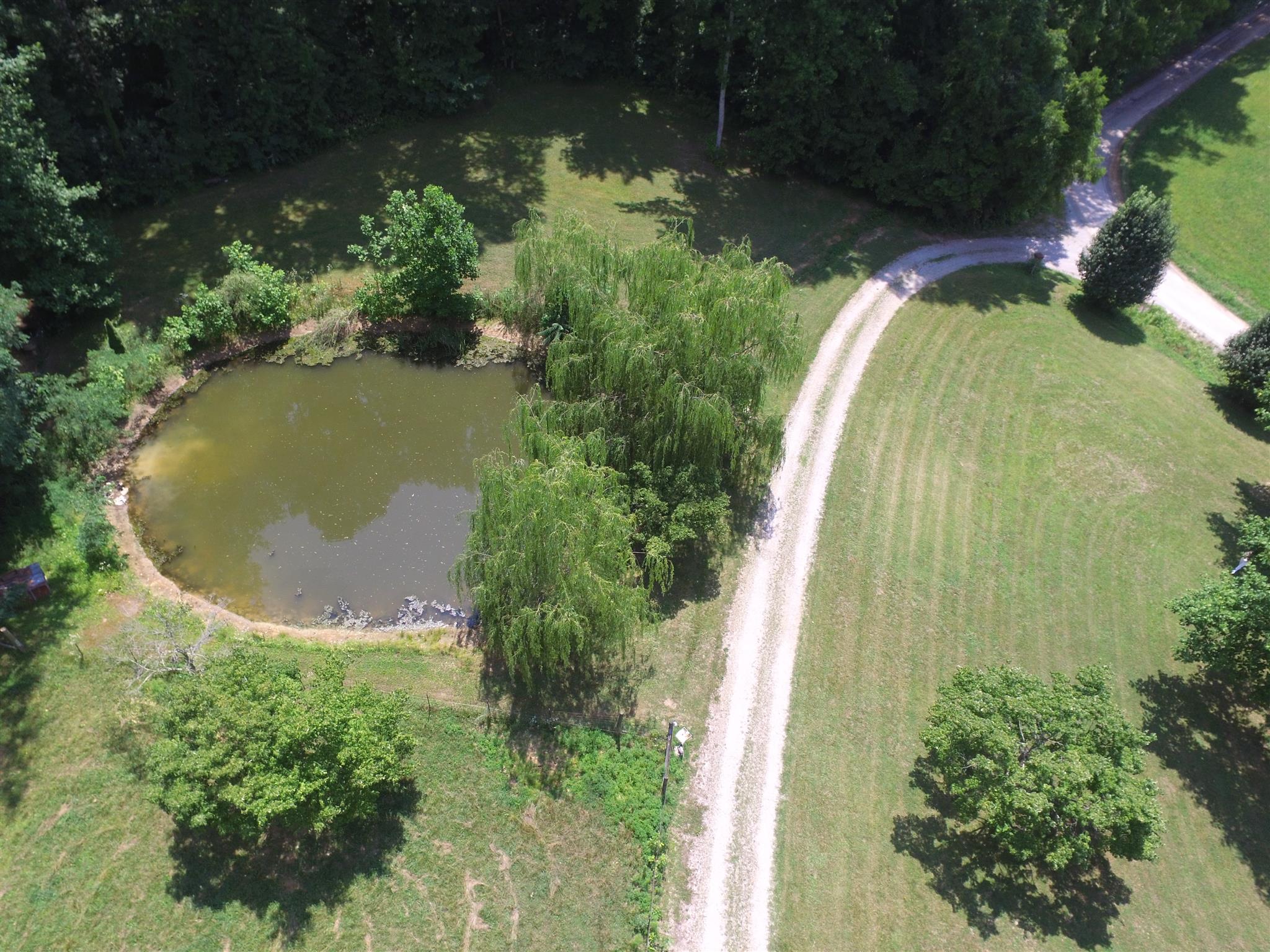 429 Williams Road Morrison, TN 37357 - Photo 28 of 30 an aerial view of a house
