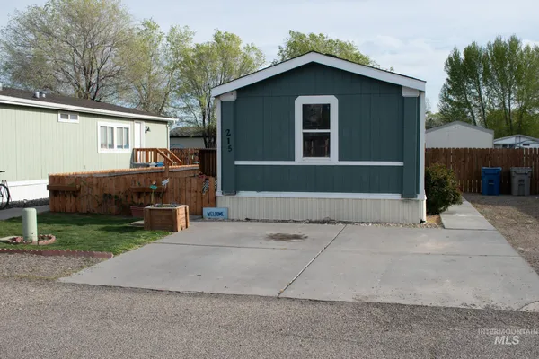 $119,000 | 215 Colleen Drive, Mountain Home, ID 83647