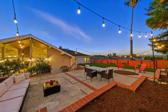 $1,900,000 | 217 West 40th Avenue, San Mateo, CA 94403