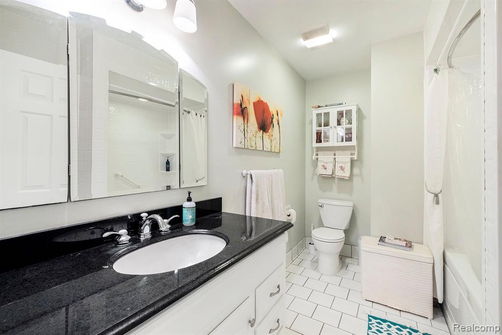 3090 Mason Road Howell, MI 48843 - Photo 16 of 33 Gallery Image 16