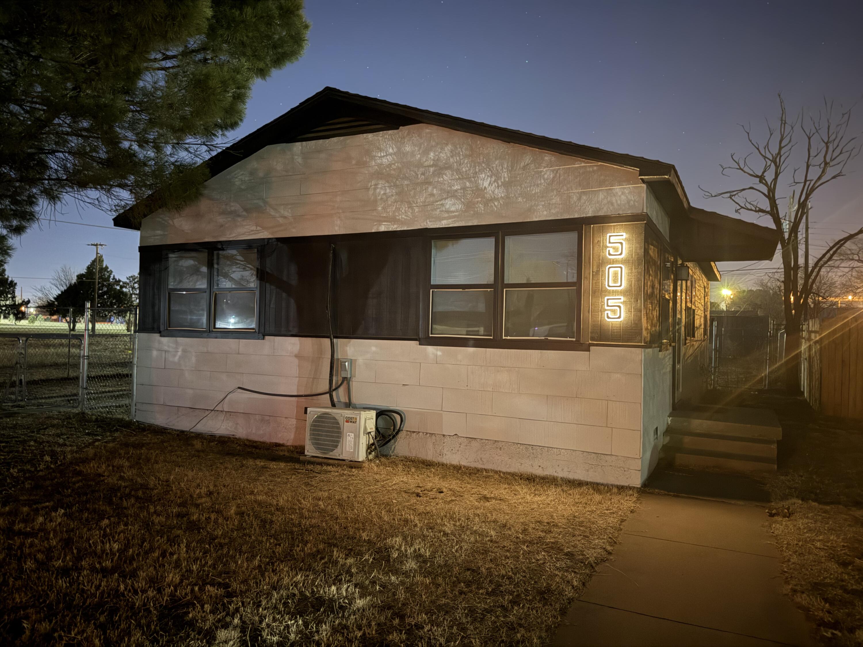 505 East 37th Street Lubbock, TX 79404 - Photo 1 of 16 IMG_4768