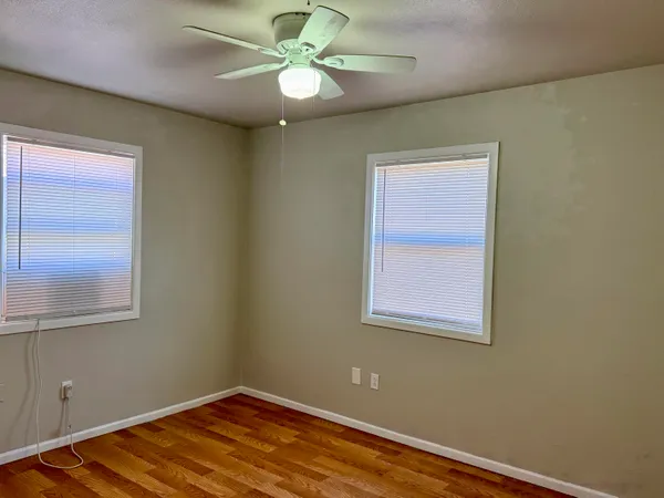 $1,125 | 505 East 37th Street, Lubbock, TX 79404