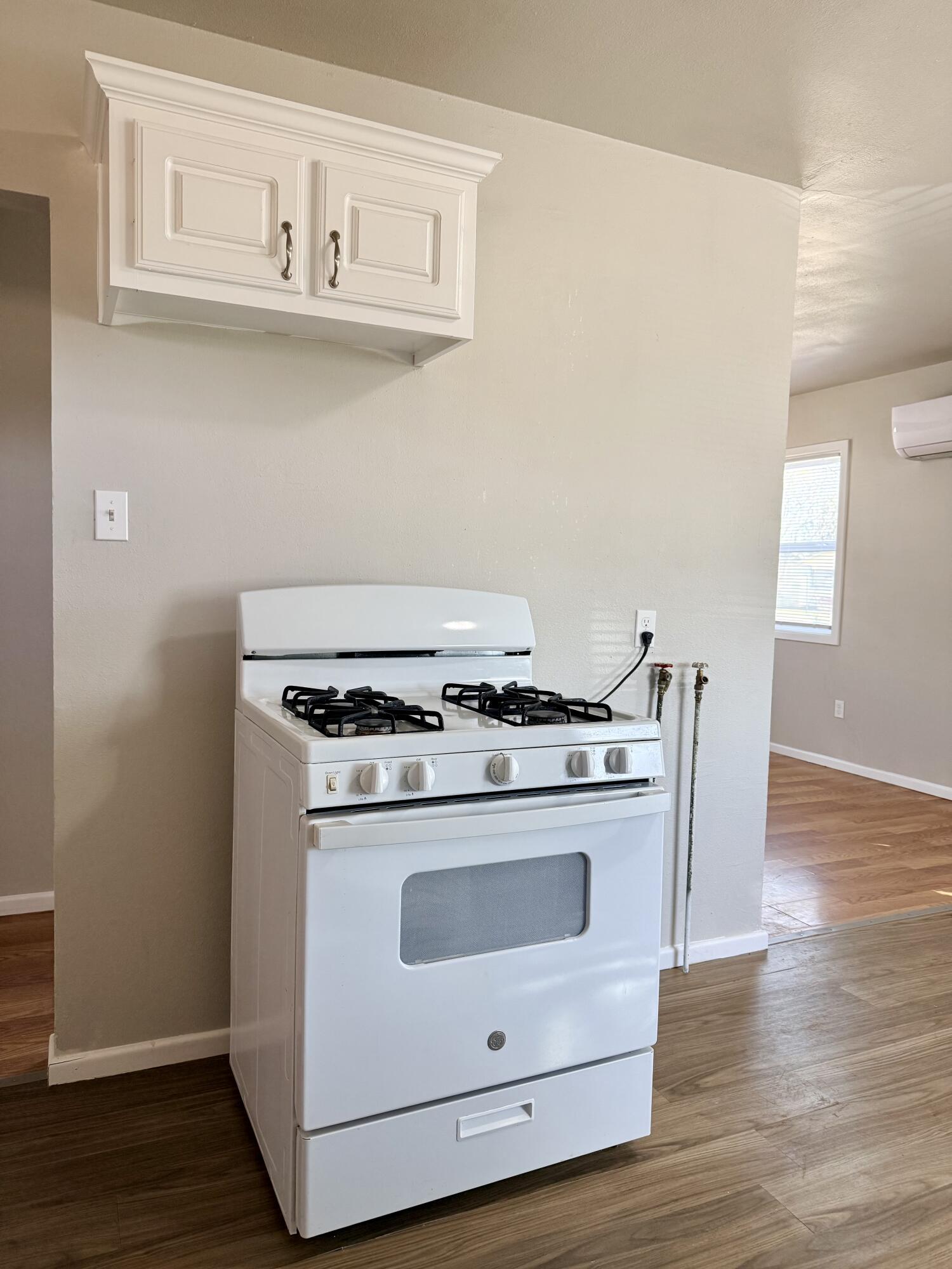 505 East 37th Street Lubbock, TX 79404 - Photo 4 of 11 IMG_5240