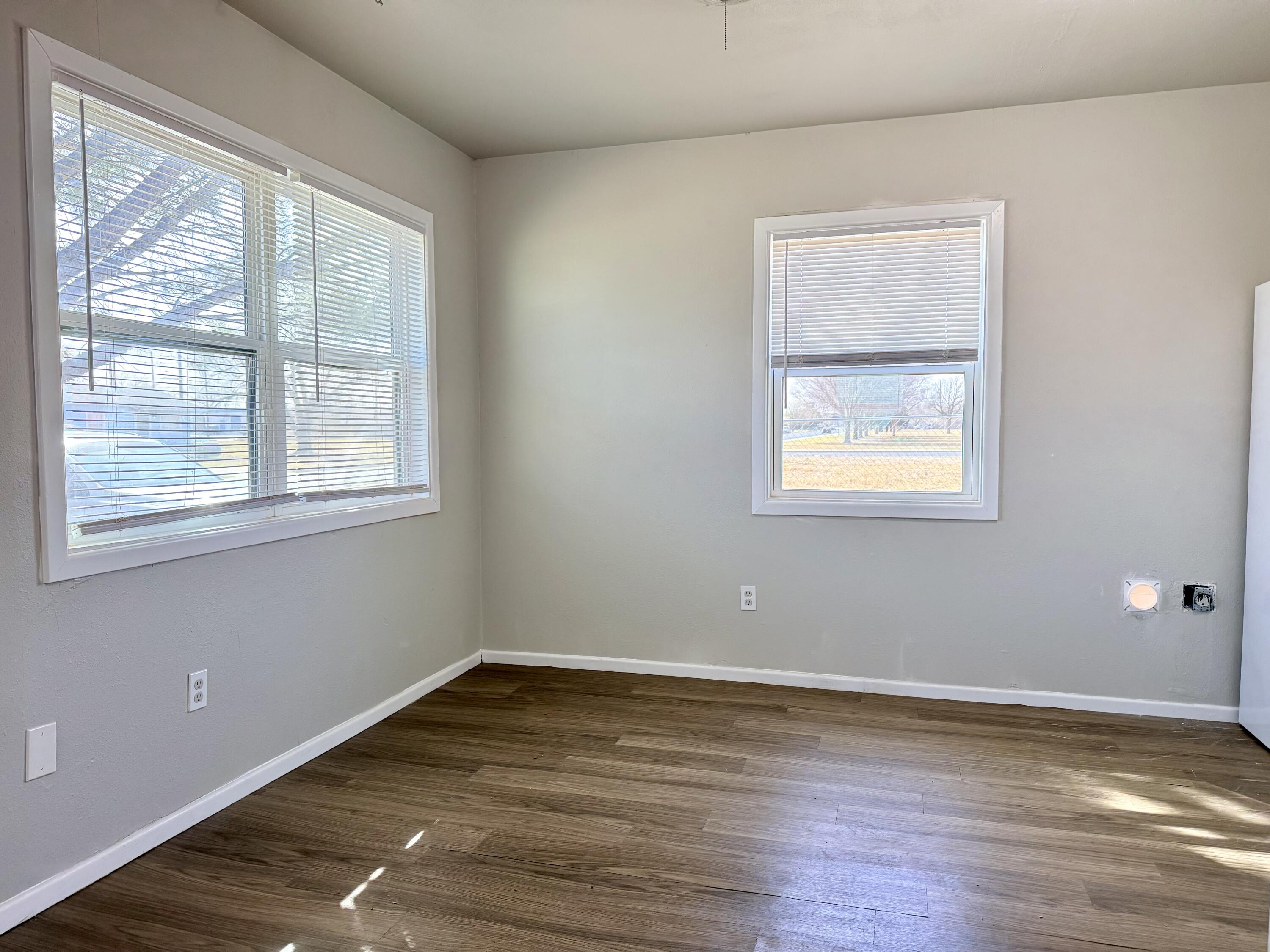 505 East 37th Street Lubbock, TX 79404 - Photo 6 of 11 IMG_5237