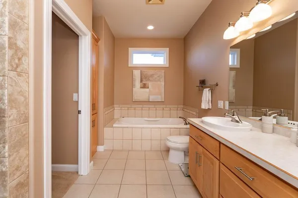 $594,900 | 715 Northridge Way, West Fargo, ND 58078