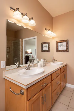 $594,900 | 715 Northridge Way, West Fargo, ND 58078
