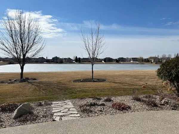 $594,900 | 715 Northridge Way, West Fargo, ND 58078