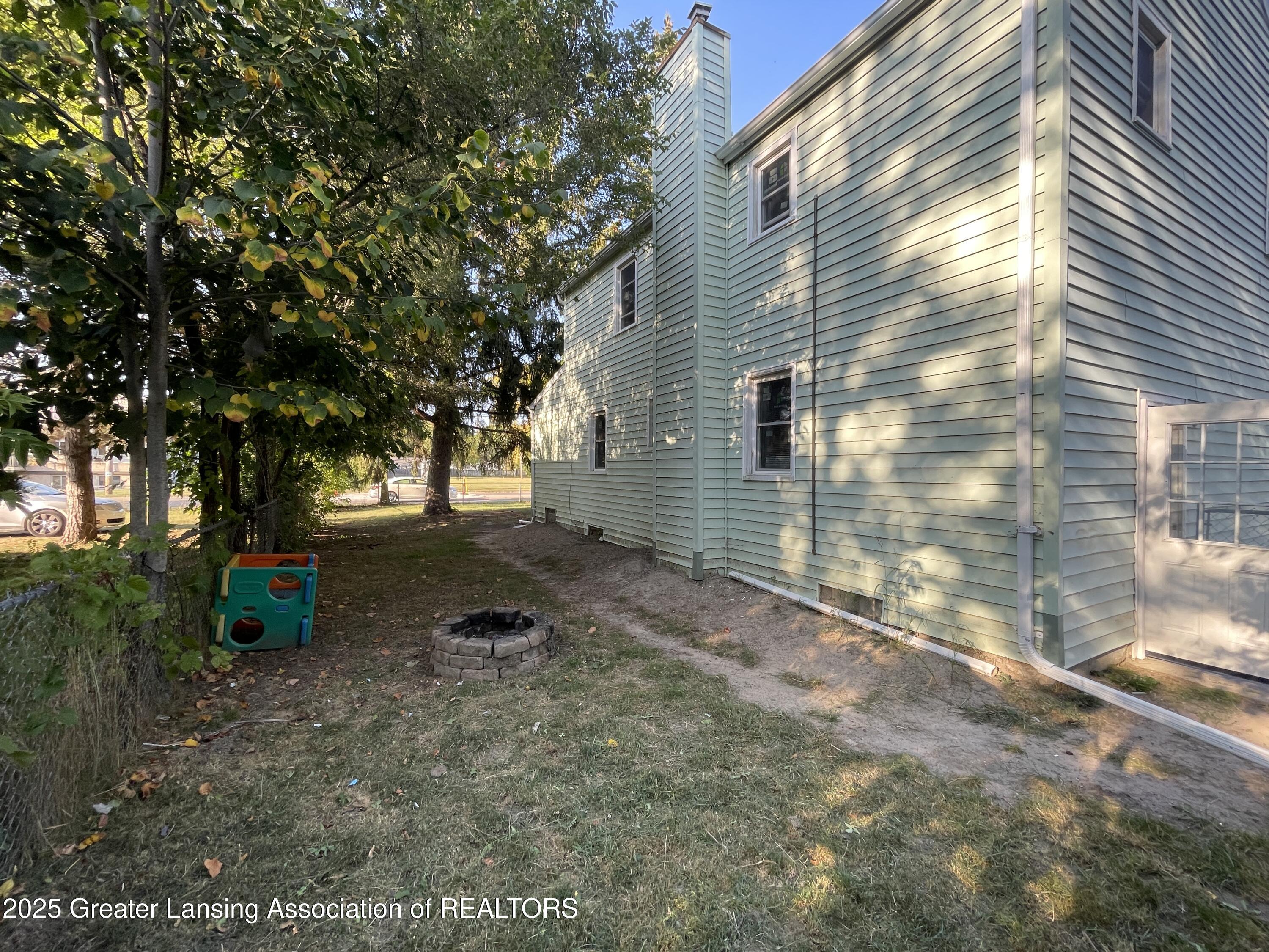 5100 Wexford Road Lansing, MI 48911 - Photo 21 of 21 20250917_215249451_iOS