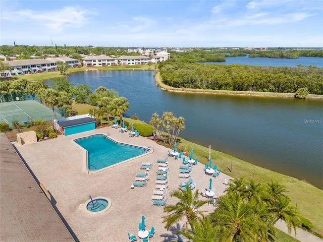 $1,750 | 10032 65th Avenue North, Unit 24, St. Petersburg, FL 33708