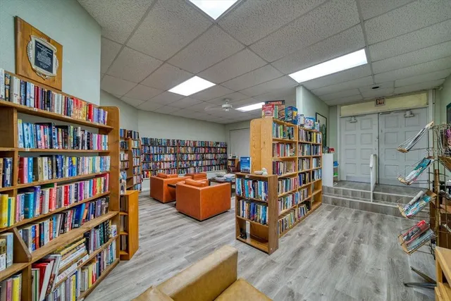 $1,750 | 10032 65th Avenue North, Unit 24, St. Petersburg, FL 33708