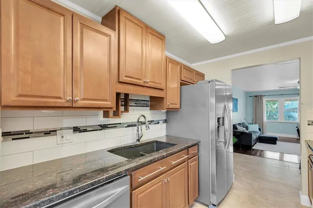 $1,750 | 10032 65th Avenue North, Unit 24, St. Petersburg, FL 33708