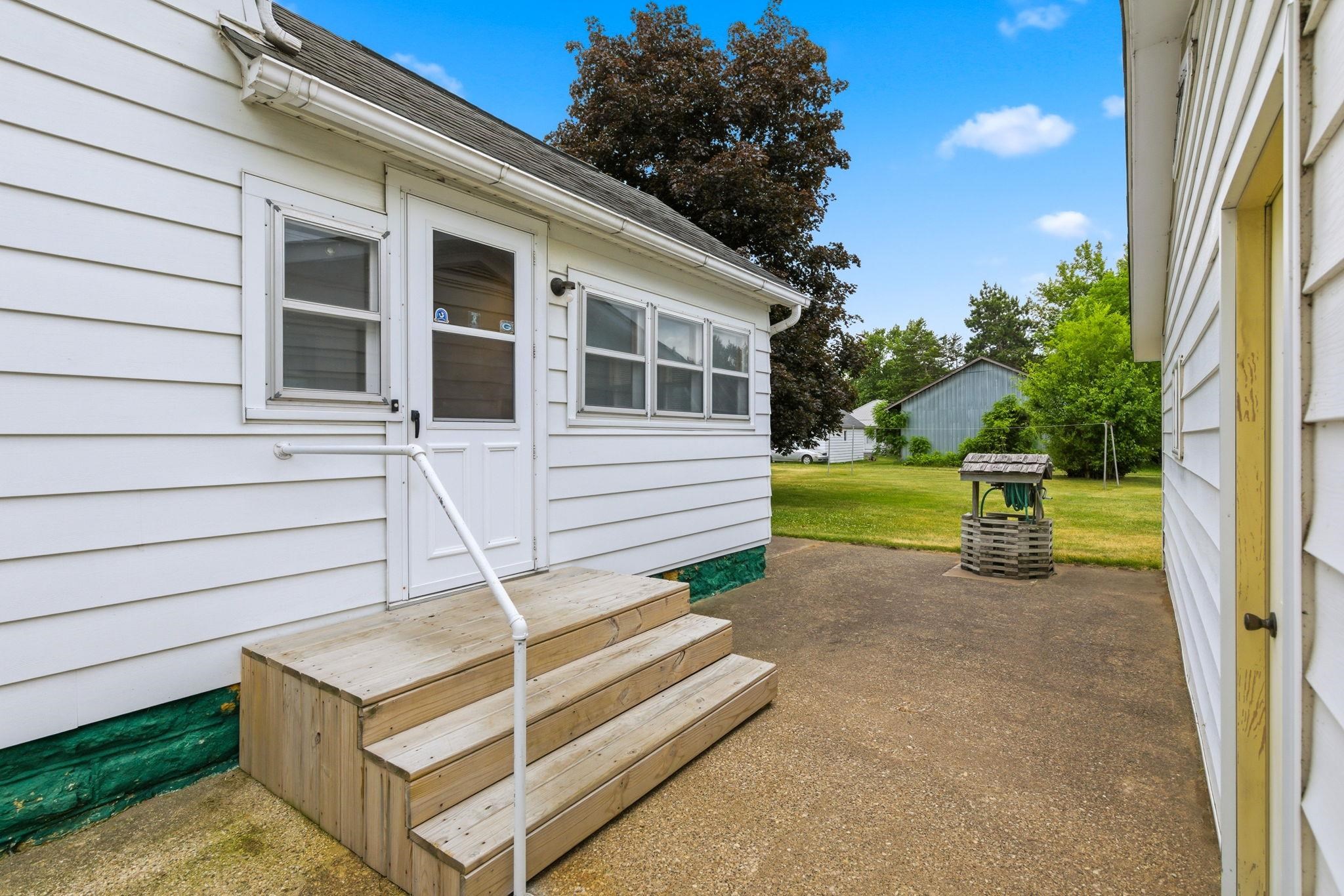 106 South 7th Street Avoca, WI 53506 - Photo 10 of 56