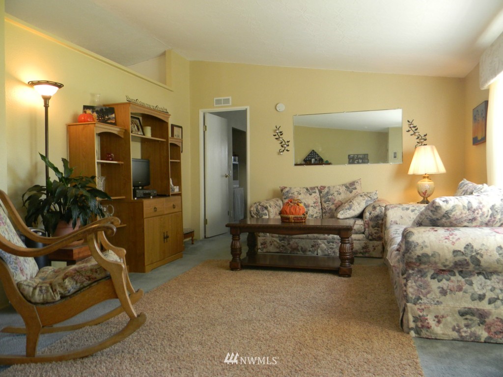 290 Starr Road Pateros, WA 98846 - Photo 4 of 15 Gallery Image 4