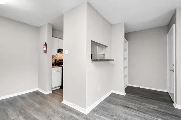 $1,310 | 7700 West Airport Boulevard, Unit 1206, Houston, TX 77071