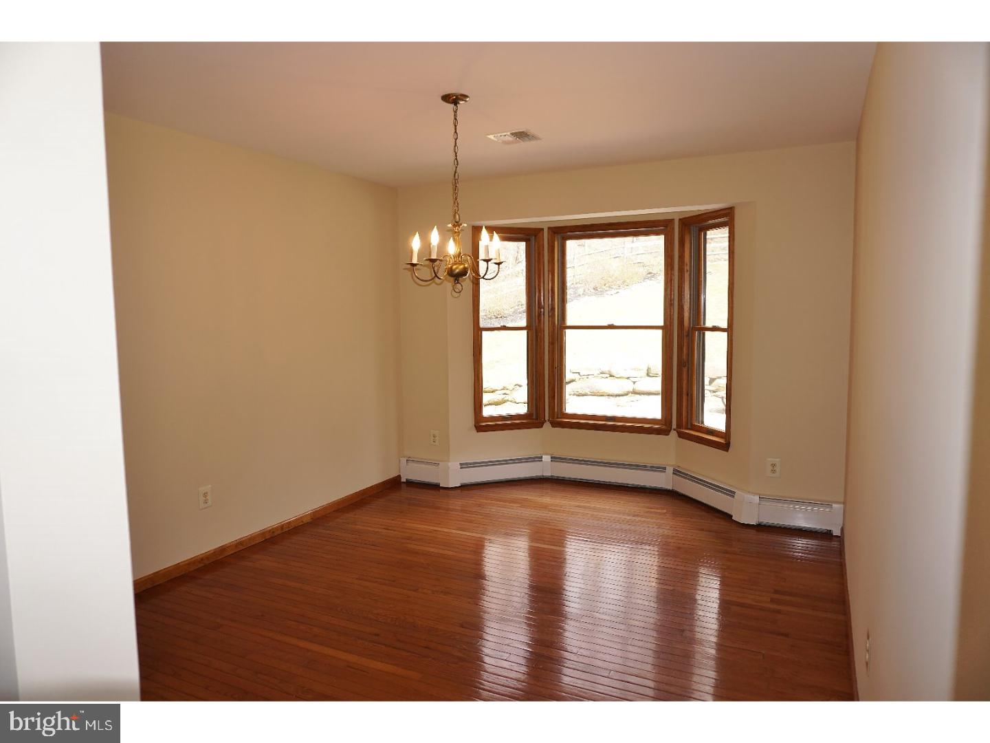 1137 Fairview Road Glenmoore, PA 19343 - Photo 6 of 25 Gallery Image 6