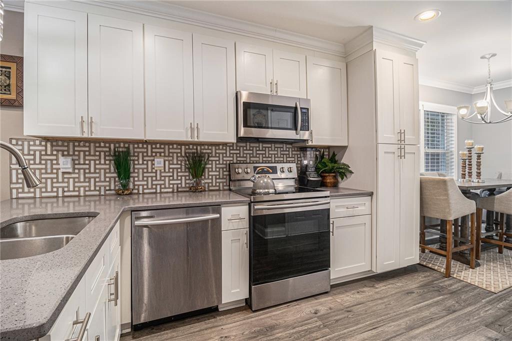 4181 Liffey Lane Decatur, GA 30034 - Photo 8 of 22