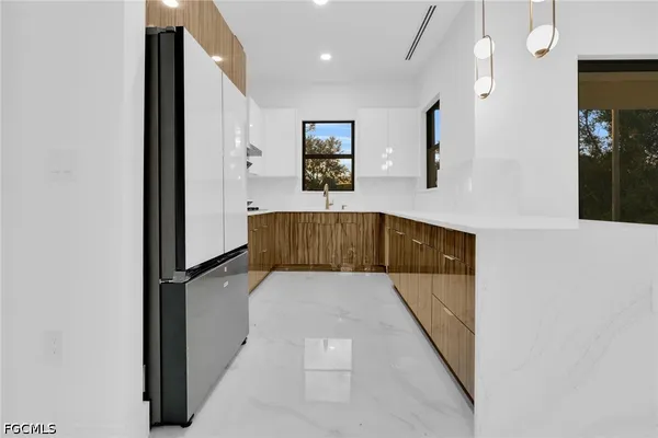 $2,700 | 1601 Clark Avenue, Lehigh Acres, FL 33972