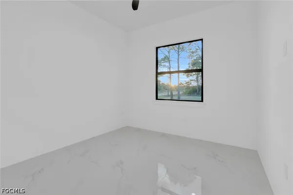 $2,700 | 1601 Clark Avenue, Lehigh Acres, FL 33972