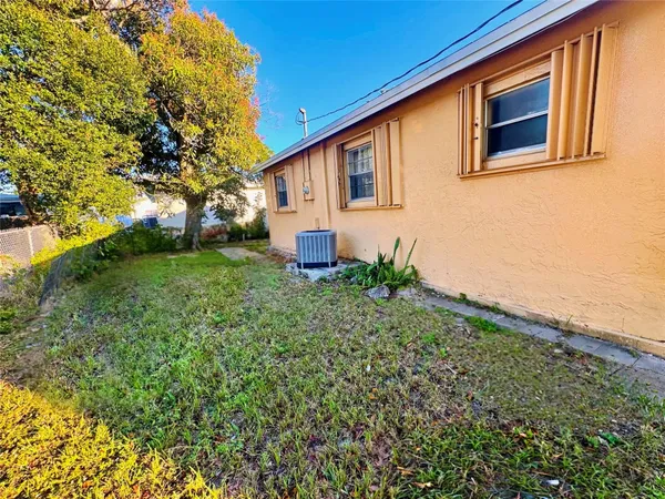 $2,600 | 704 Northwest 3rd Avenue, Pompano Beach, FL 33060