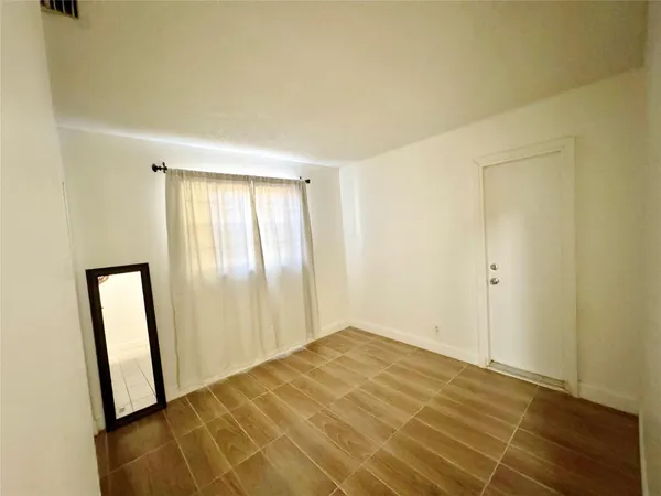 $2,600 | 704 Northwest 3rd Avenue, Pompano Beach, FL 33060