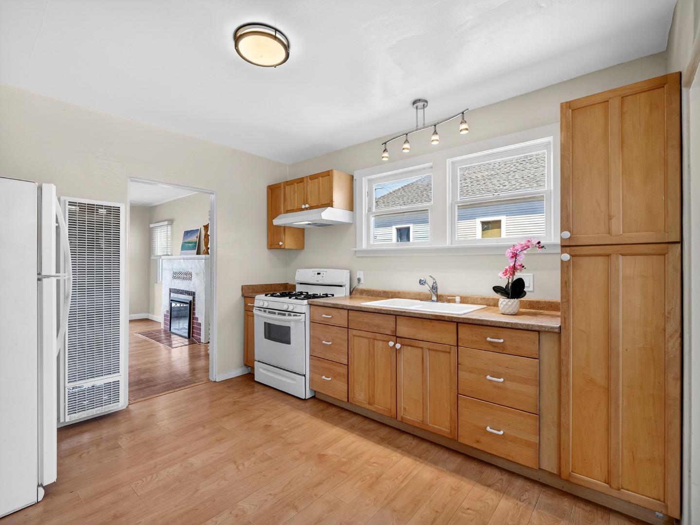 620 Sumner Street Santa Cruz, CA 95062 - Photo 50 of 71