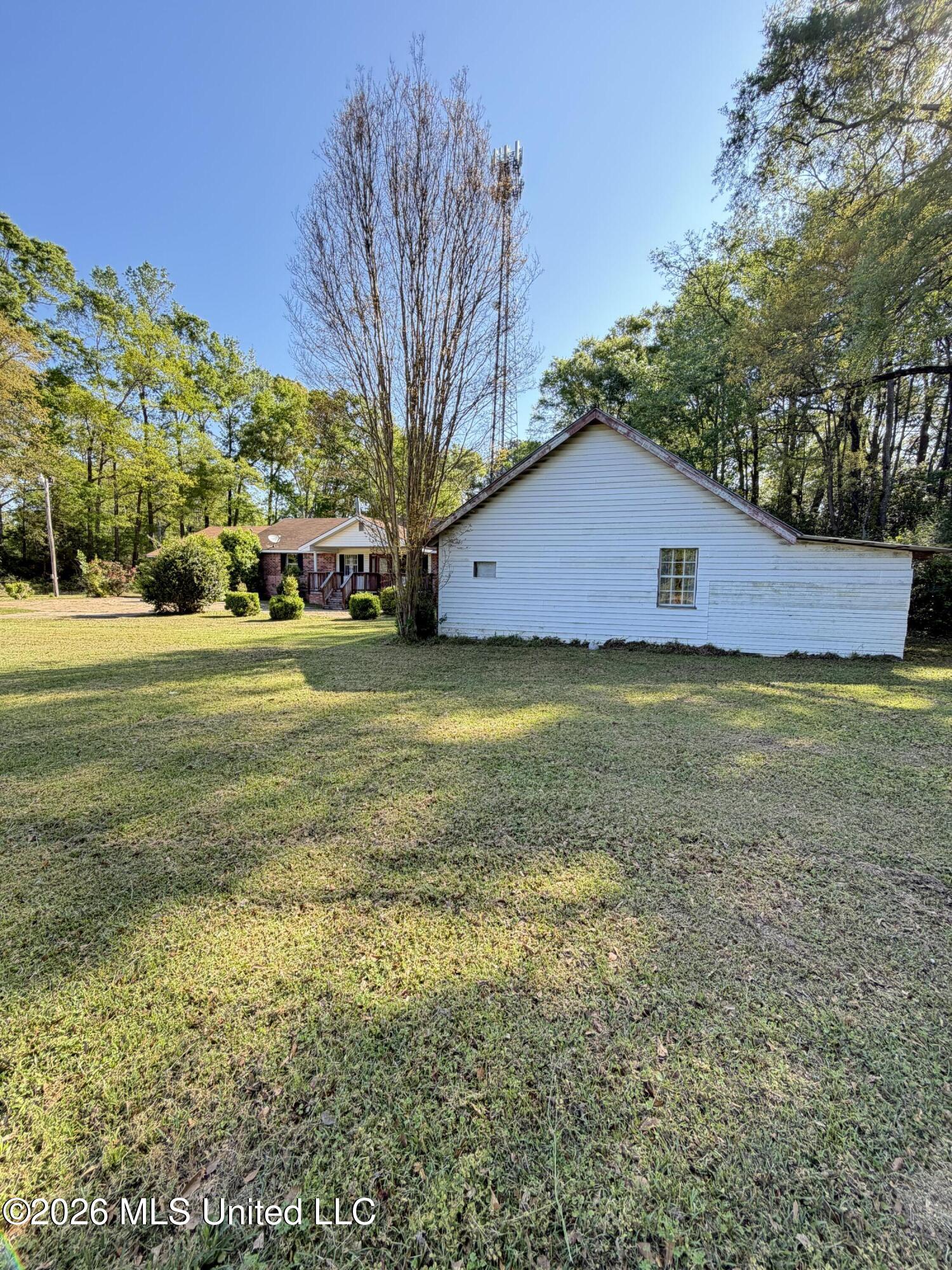 730 Vogel Street McComb, MS 39648 - Photo 7 of 38 IMG_1673