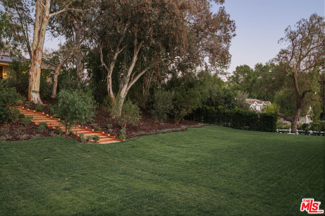 5350 Round Meadow Road Hidden Hills, CA 91302 - Photo 5 of 60 Gallery Image 5