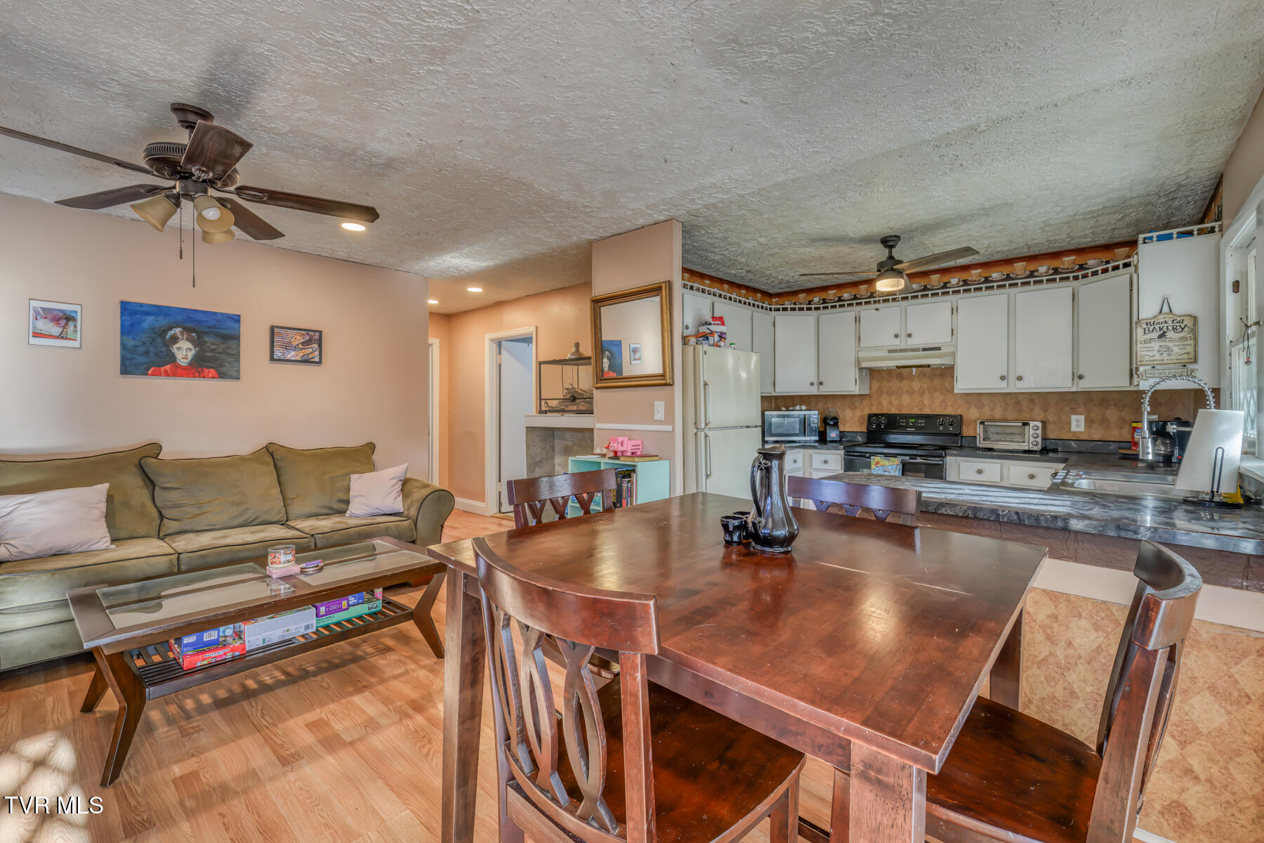 440 Love Street Erwin, TN 37650 - Photo 44 of 55 440 Love St-33