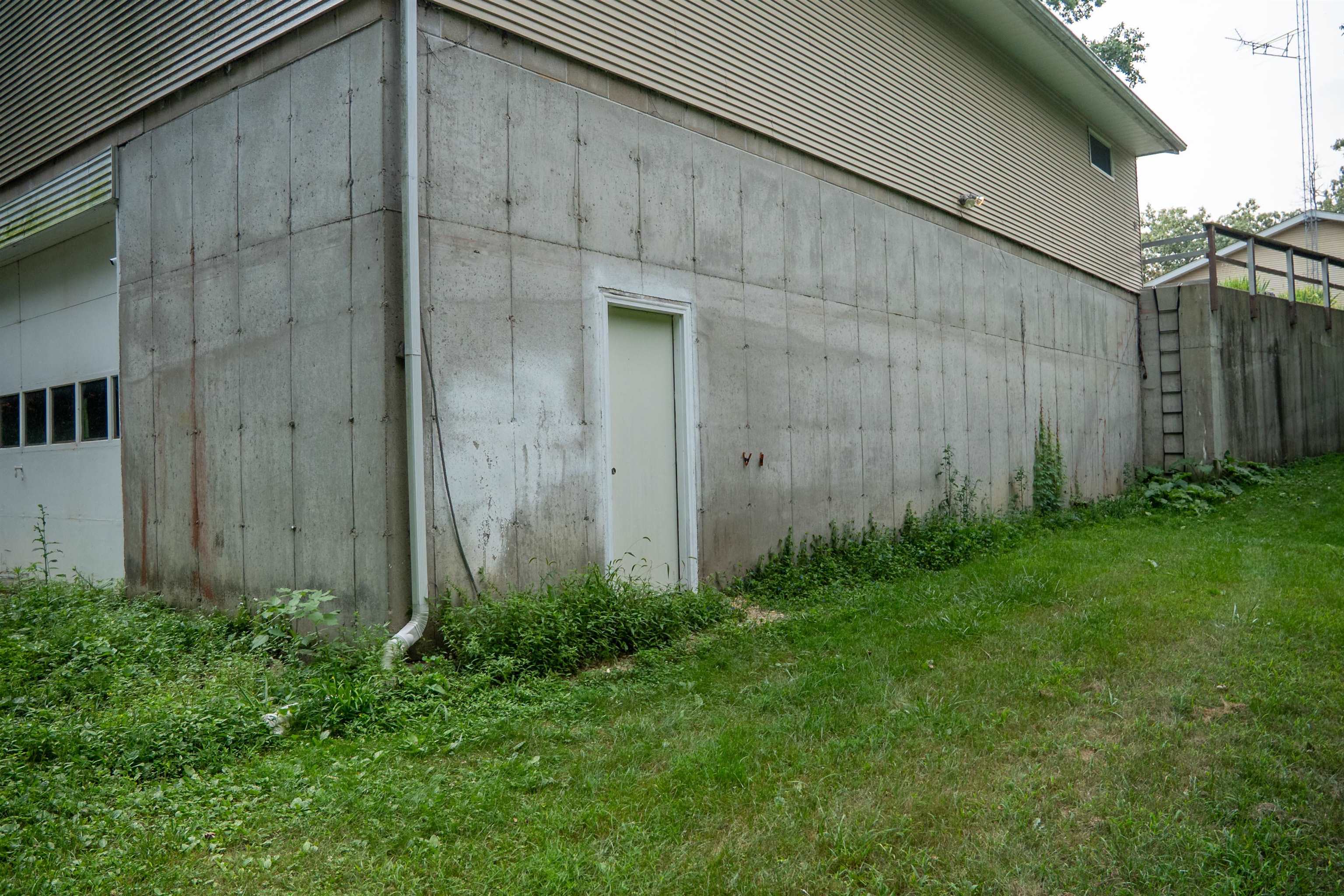 916 Town Line Road Leaf River, IL 61047 - Photo 48 of 77 Gallery Image 48