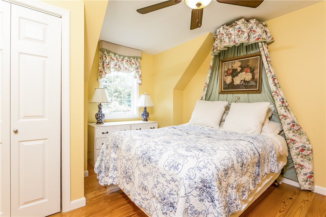 25 N Road North Kingstown, RI 02874 - Photo 18 of 39 Gallery Image 18